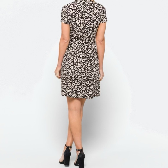 Kaileigh Stylish Black and Cream Women's Dress size medium. - Picture 2 of 11